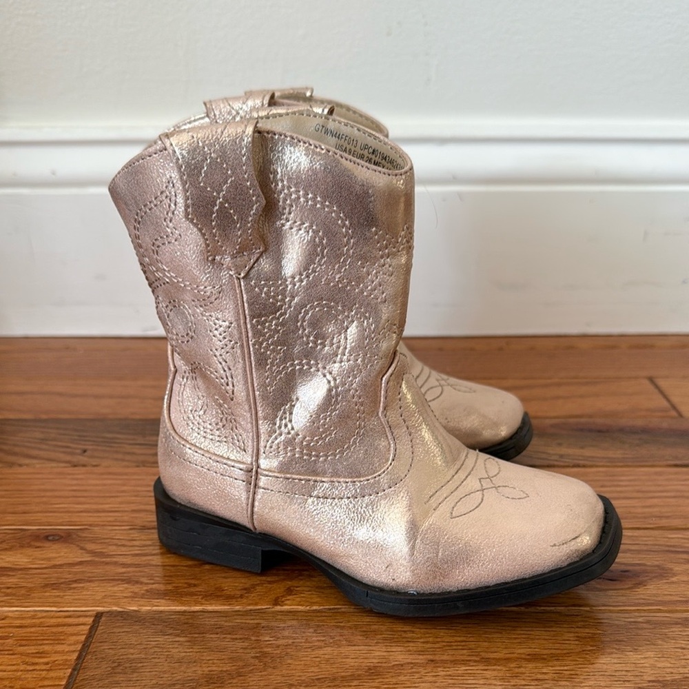 Kids Metallic Gold Cowboy Boots - Picture 3 of 8